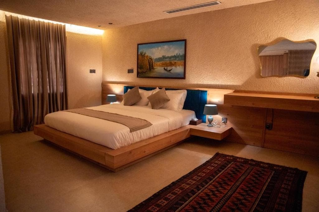 Superior Suite detail